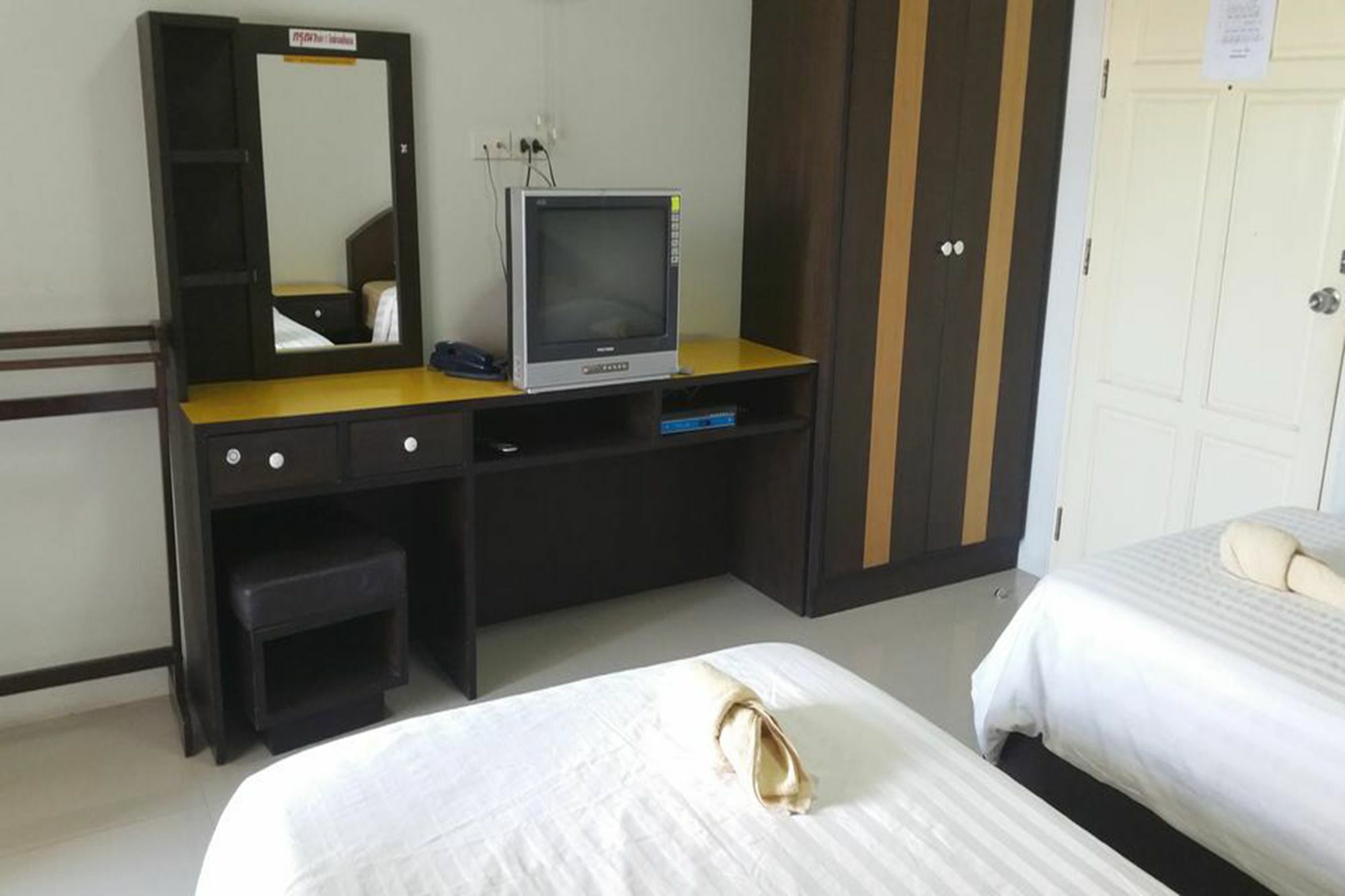 Charoen Apartment Hotel Trang Εξωτερικό φωτογραφία